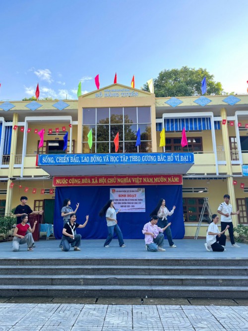 SINH HOẠT CHUYÊN ĐỀ – VĂN HOÁ ỨNG XỬ TRONG HỌC ĐƯỜNG - PHÁT ĐỘNG PHONG TRÀO HỌC SINH 3 TỐT NĂM HỌC 2025-2025